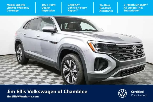 Certified Used 2025 Silver Mist Metallic Volkswagen 2.0T SE image 1