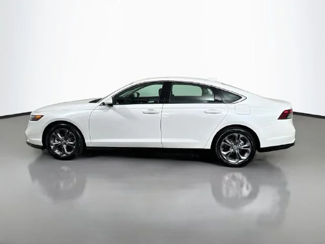 Certified Used 2023 Platinum White Pearl Honda HYBRID EX-L BD image 6