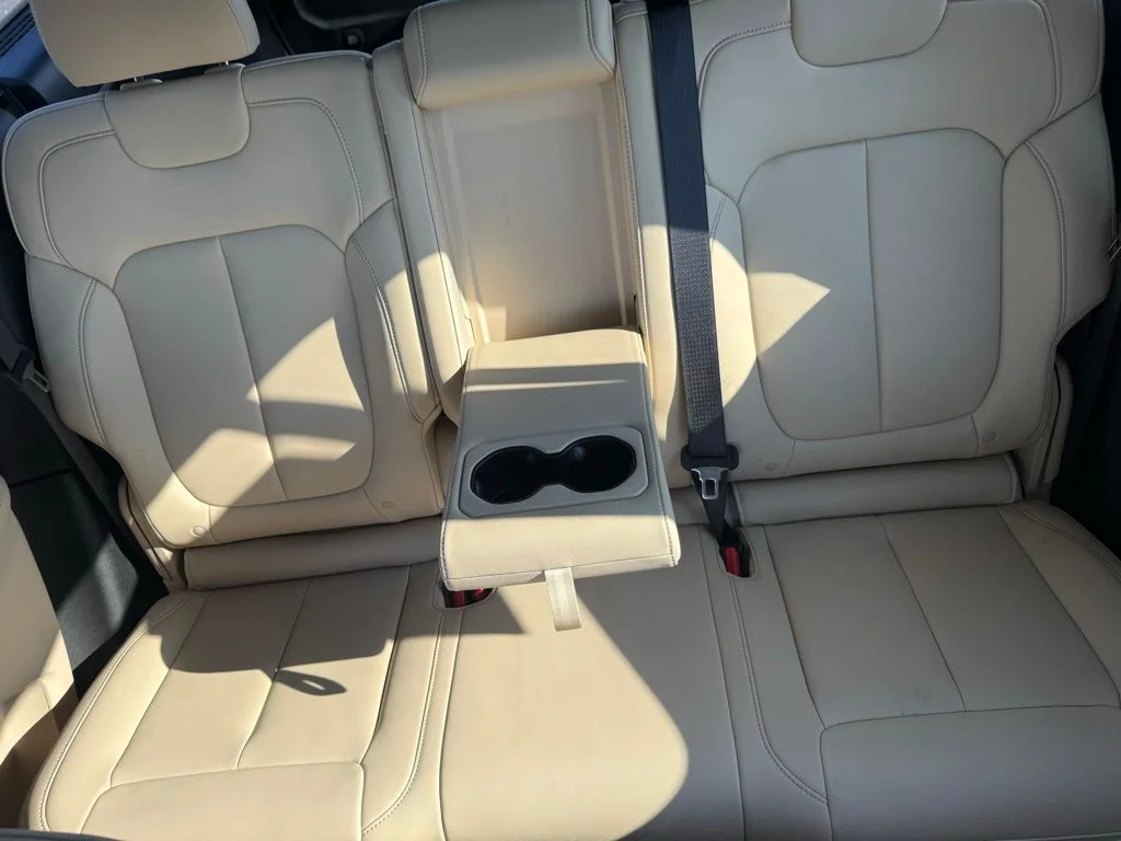 Certified Used 2024 White Jeep Limited image 34