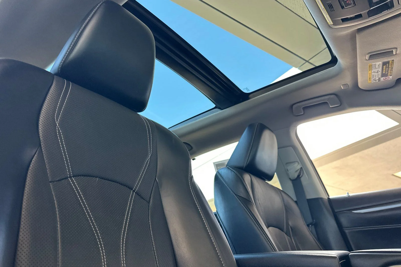 Used 2020 Gray Pearl Lexus 450h image 14