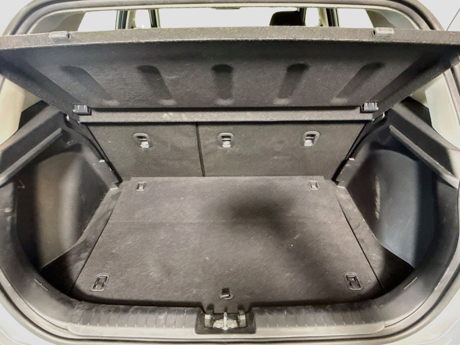 Used 2026 Silver Hyundai SE image 30