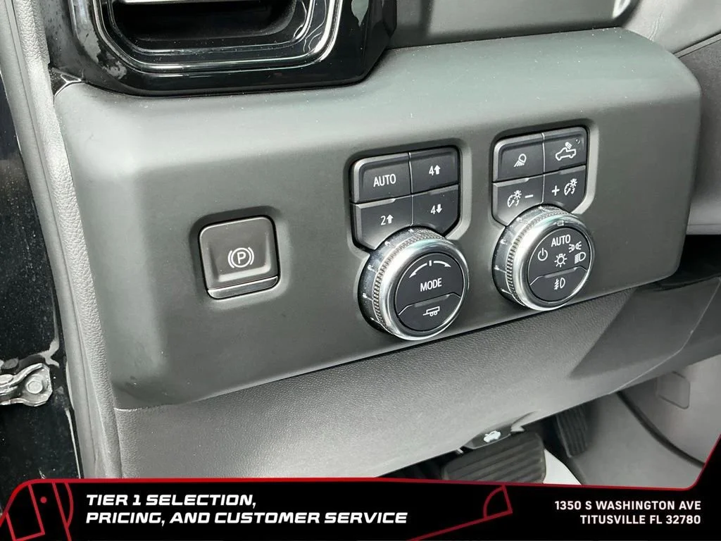Certified Used 2023 Onyx Black GMC AT4 image 32