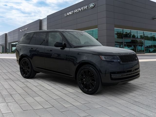 New 2026 Carpathian Grey Land Rover SE image 7