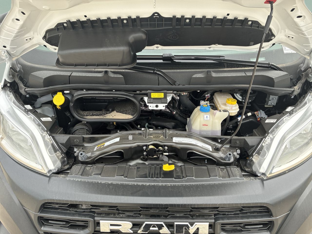 New 2026 Bright White Clear-Coat Exterior Paint RAM High Roof image 36