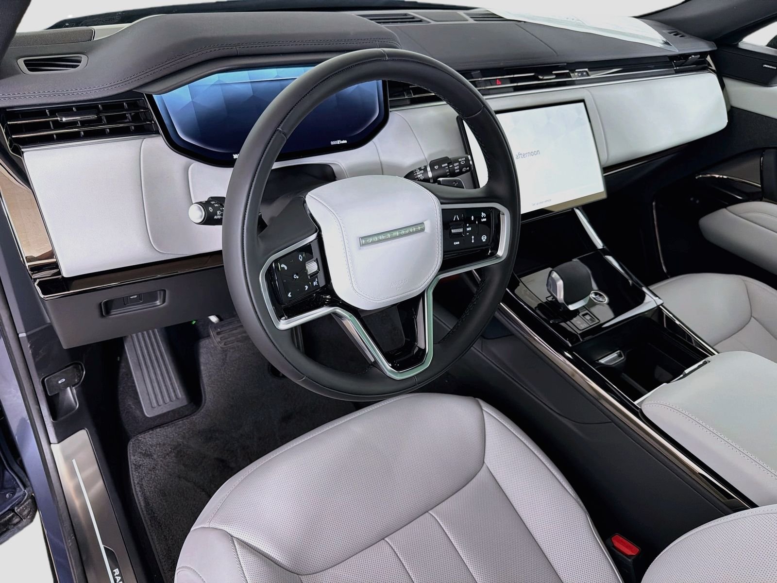 New 2026 Varesine Blue LAND ROVER SE image 10