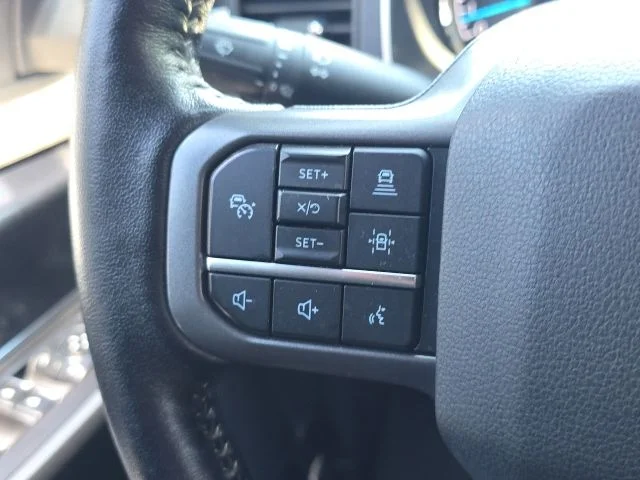 Used 2022 White Ford XLT image 38