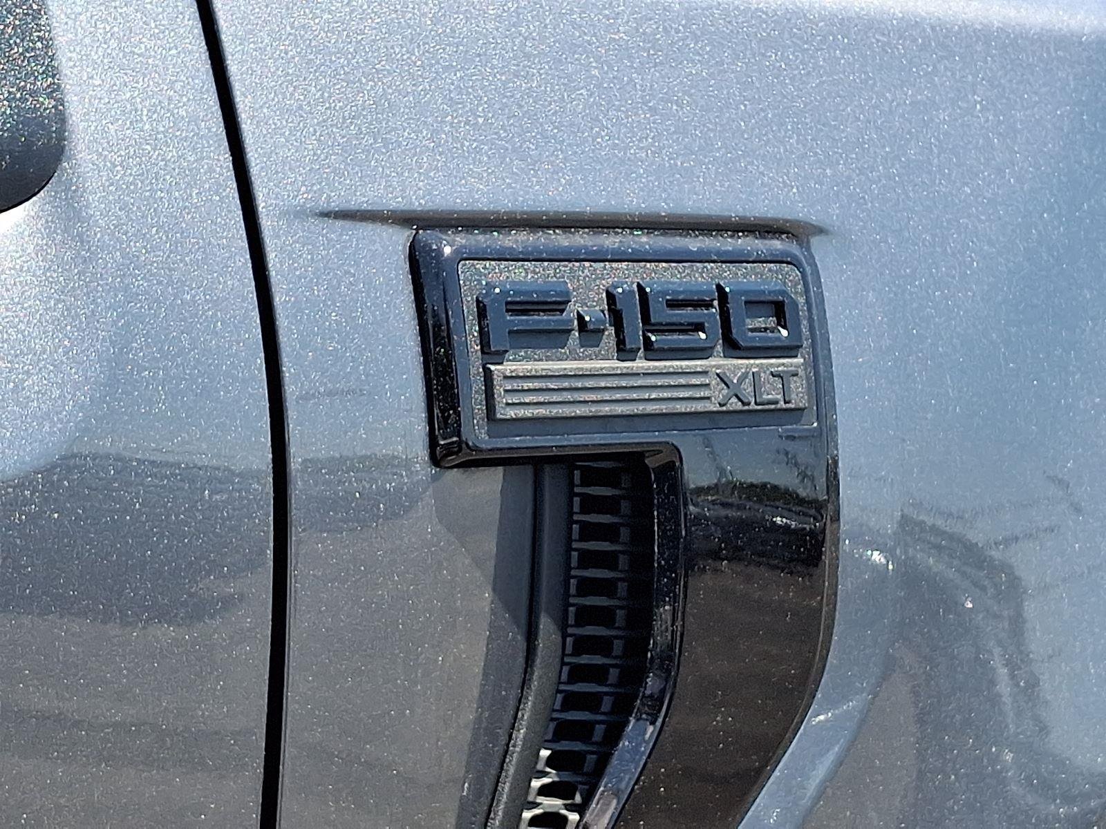 New 2026 Carbonized Gray Metallic Ford XLT image 20