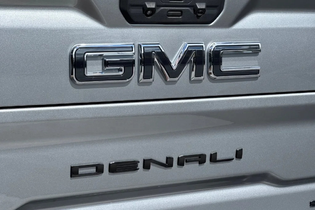 2024 GMC Sierra 2500HD Denali Ultimate - Photo 27