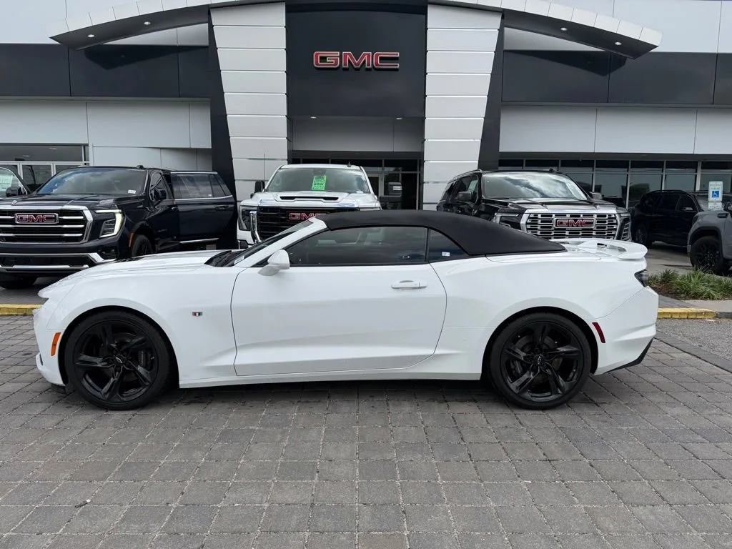 2023 Chevrolet Camaro 6.2 Convertible 2SS's photo