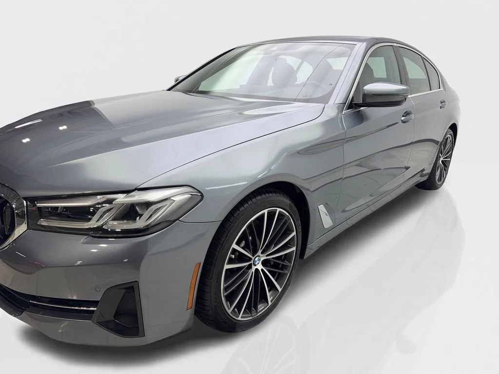 Used 2022 Blue BMW 530i xDrive image 10