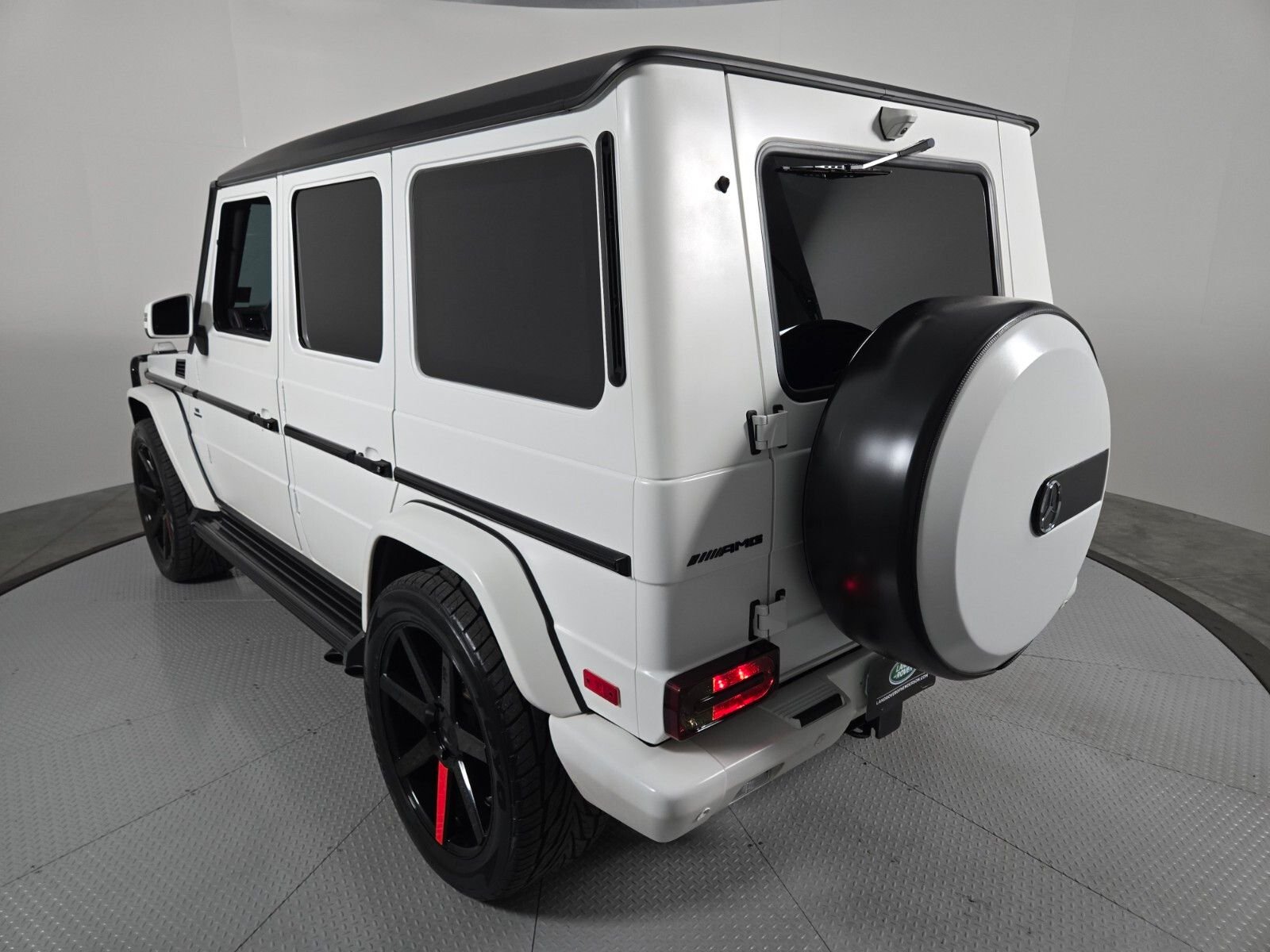Used 2018 Polar White Mercedes-Benz G 63 AMG® image 17
