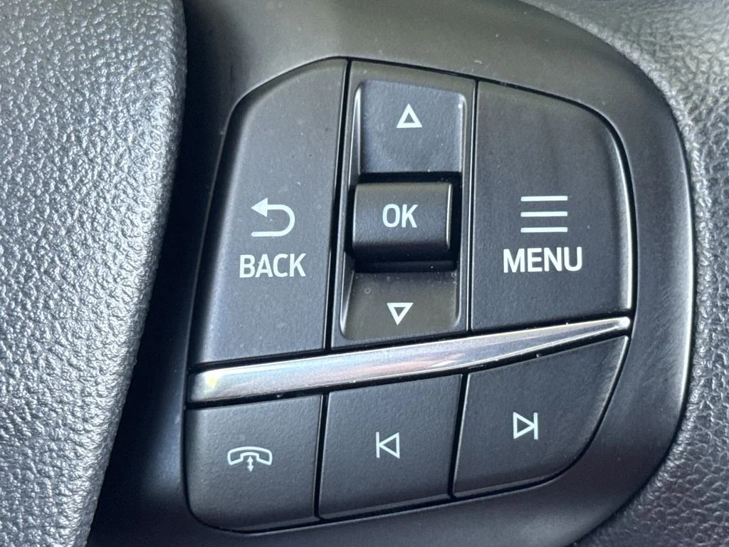 Used 2025 Silver Ford Active image 25