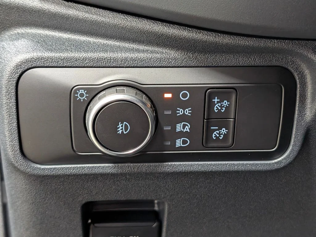 New 2026 Shadow Black Ford Outer Banks® image 11