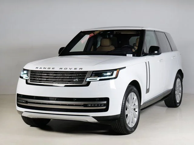 2023 Land Rover Range Rover 3.0 SE SWB's photo