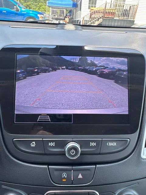 Used 2022 Gray Chevrolet LS image 25