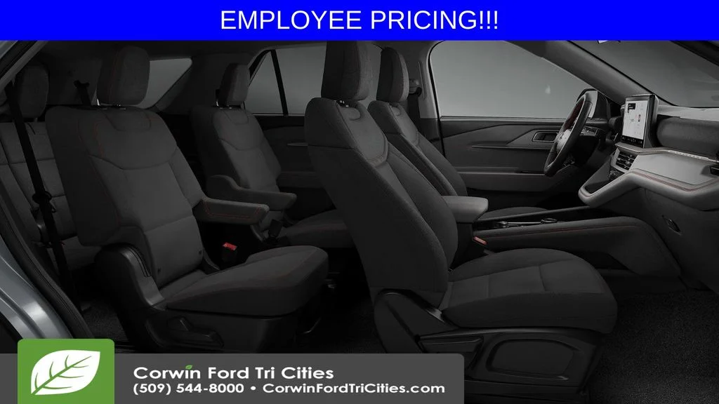 New 2026 Space White Metallic Ford Active image 6