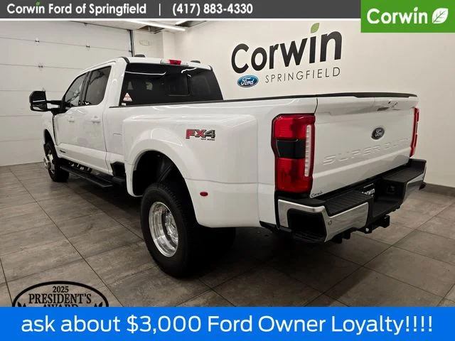 New 2026 Oxford White Ford F-350® XLT image 4