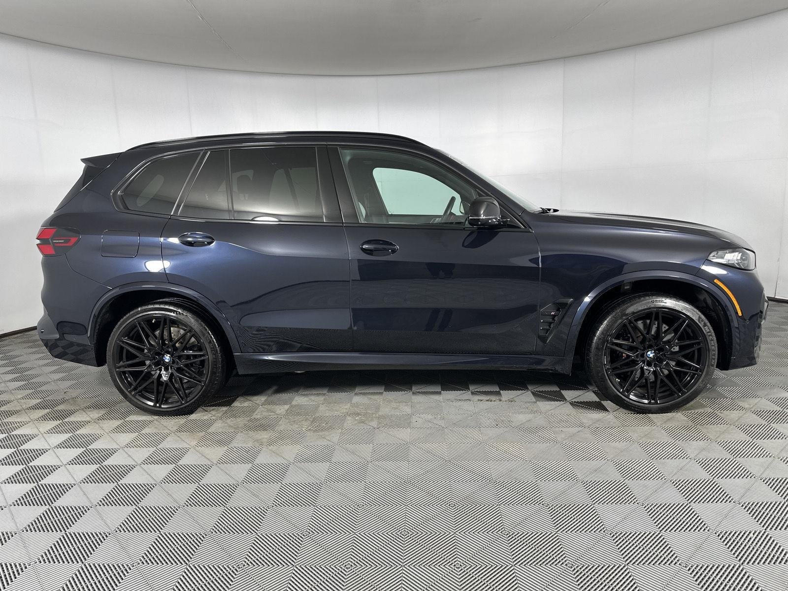 Used 2024 Carbon Black Metallic BMW Competition image 26