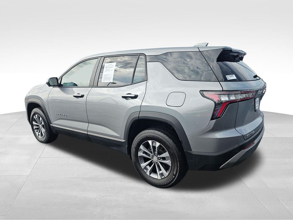 Used 2025 Gray Chevrolet LT image 3