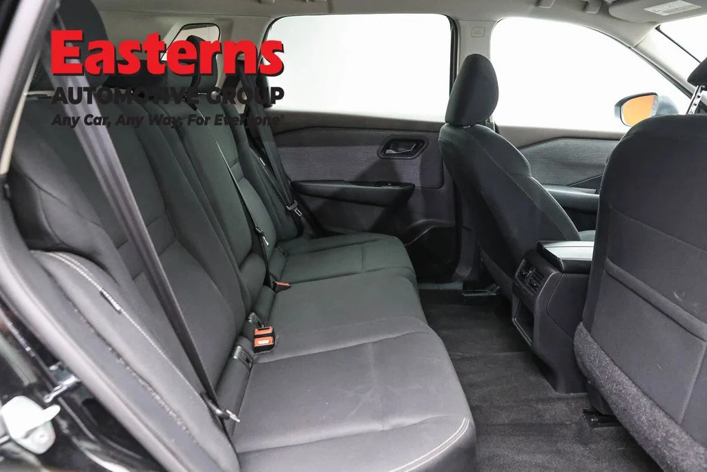 Used 2023 Black Nissan S image 23