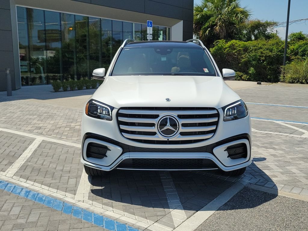 Used 2026  Mercedes-Benz GLS 450 image 8