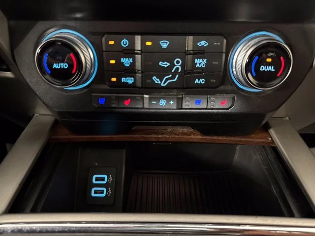 Used 2019 White Ford King Ranch image 16