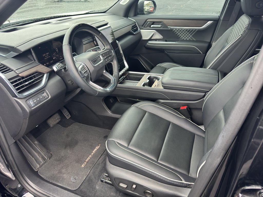 Used 2024 Black GMC Denali image 5