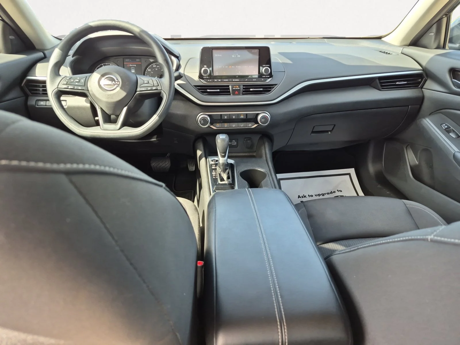 Used 2023 Super Black Nissan 2.5 S image 3