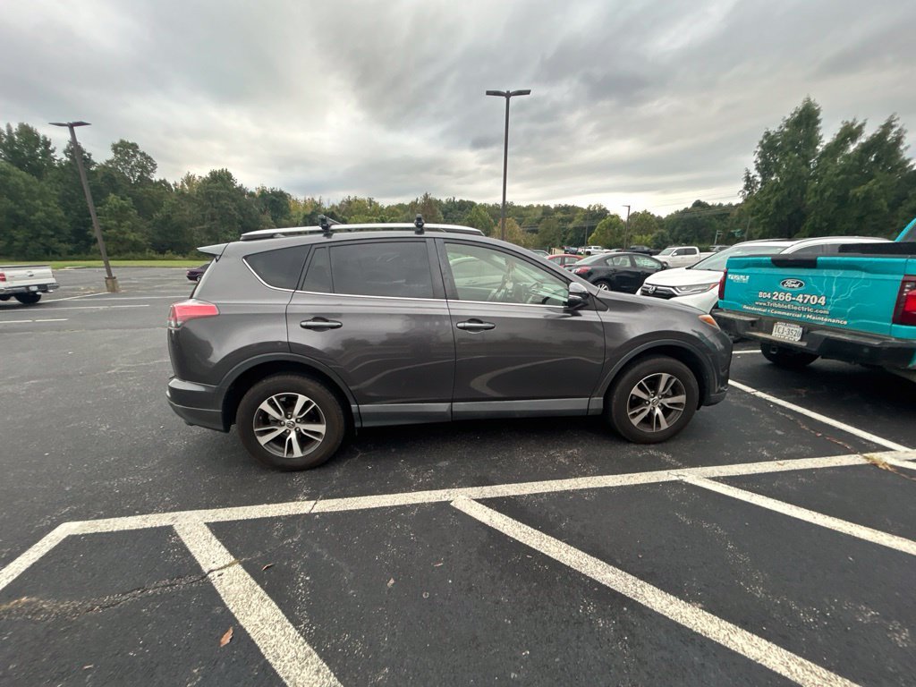 Used 2016 Gray Toyota XLE image 2