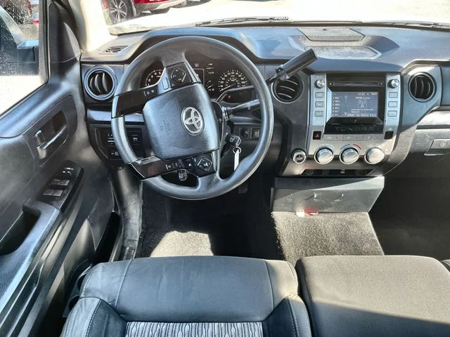 Used 2019 White Toyota SR image 13
