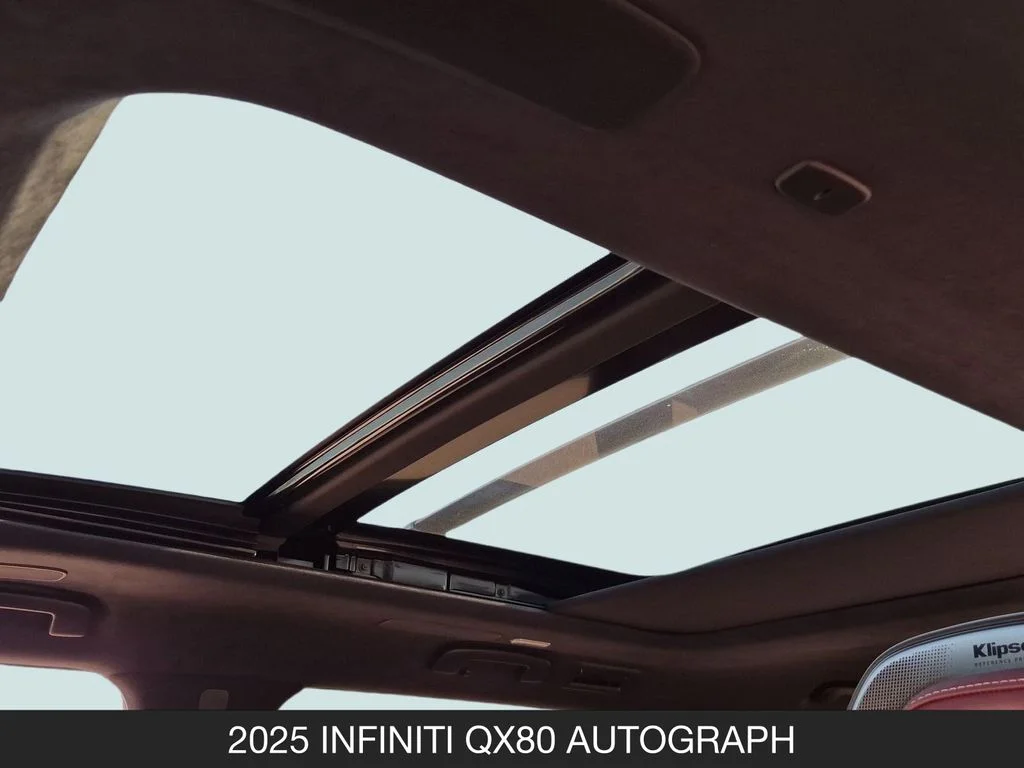 Used 2025 Black INFINITI AUTOGRAPH image 16
