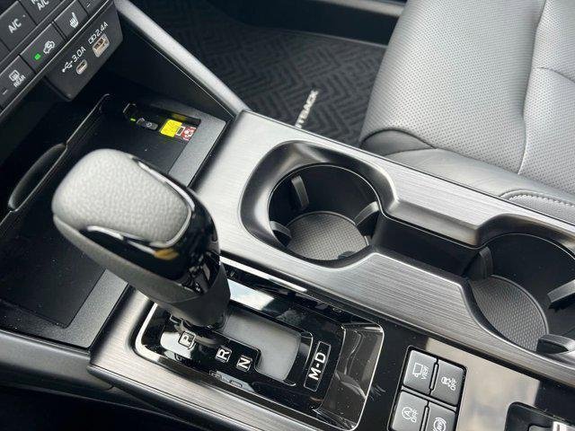 New 2026 CRYSTAL BLACK SILICA Subaru Touring XT image 19