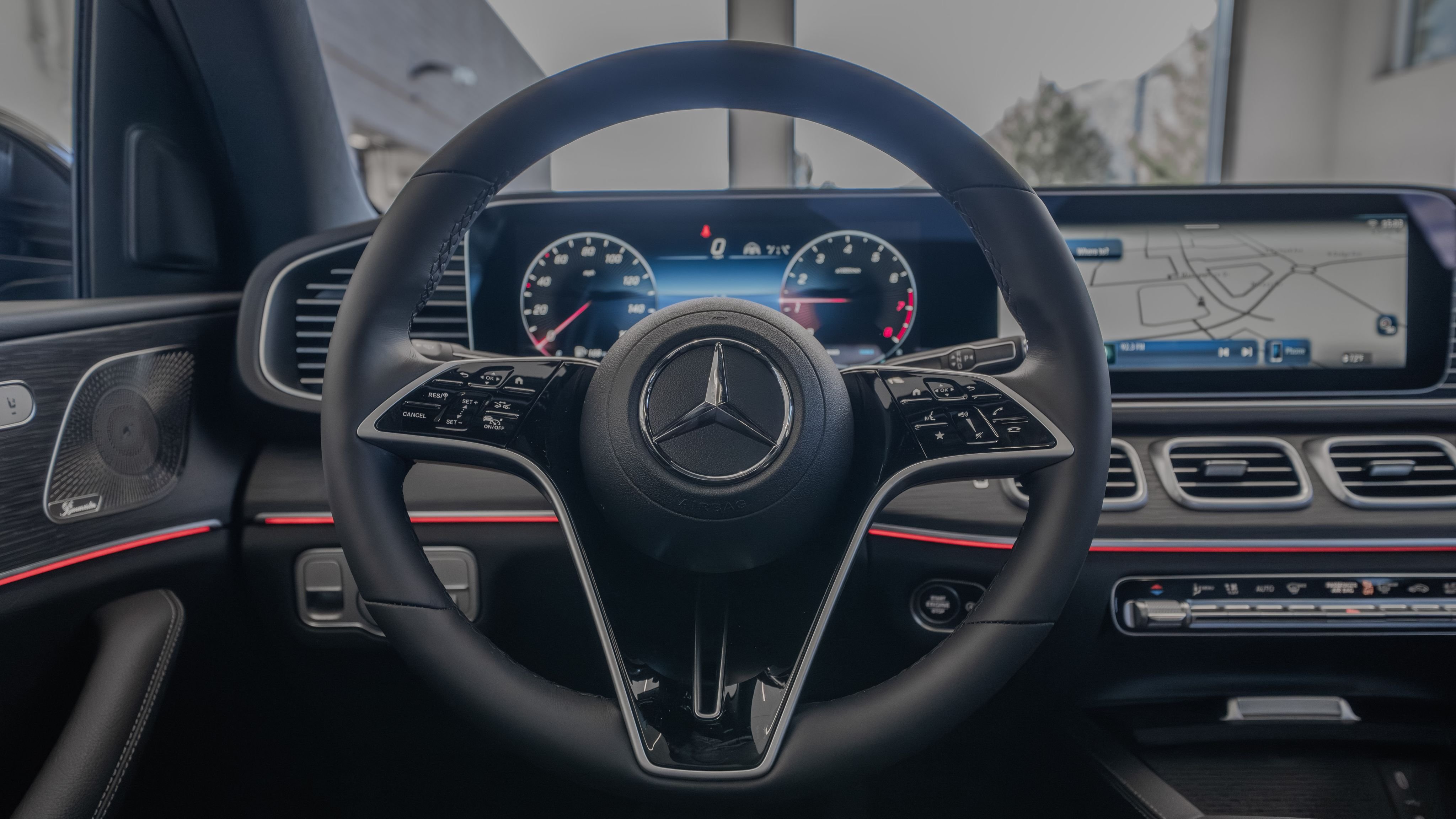 New 2026 Obsidian Black Metallic Mercedes-Benz GLE 580 image 9