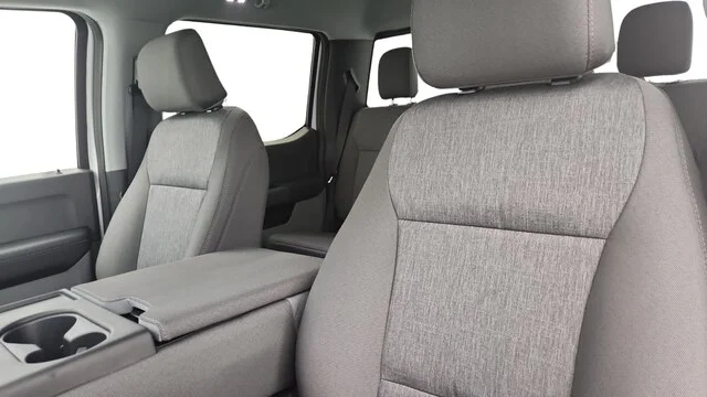 New 2026 Oxford White Ford F-250® XL image 32