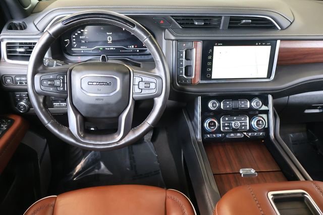 Used 2023 Onyx Black GMC Denali Ultimate image 21