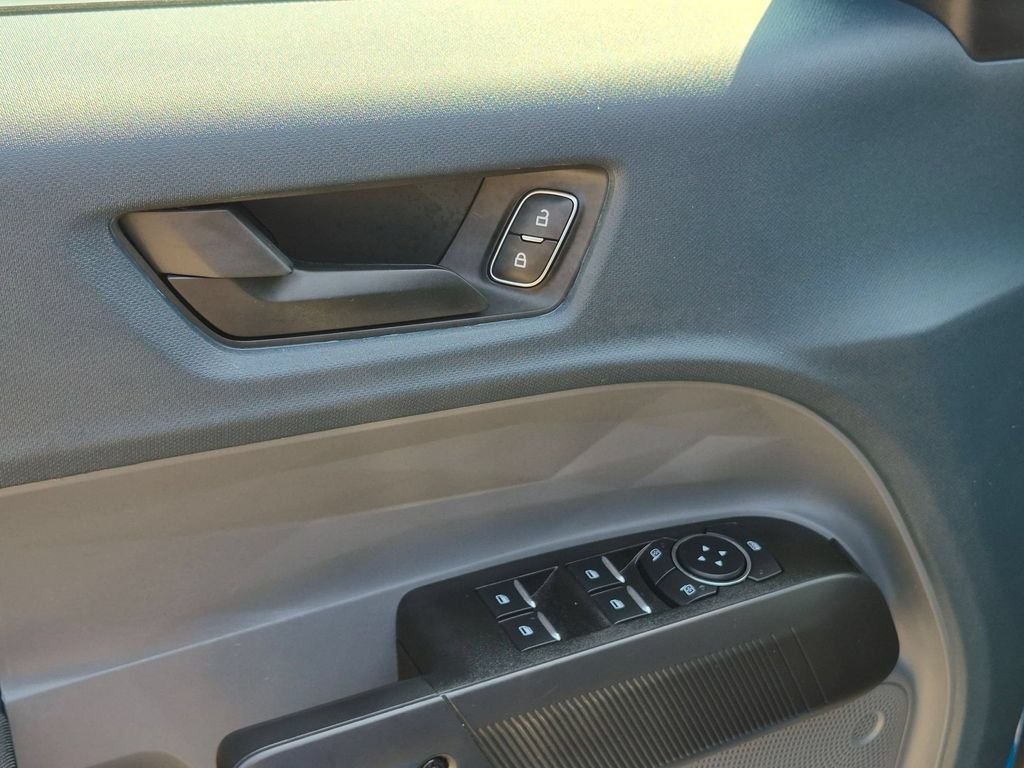 Used 2025 Blue Ford XL image 11