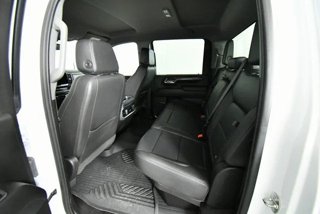 2024 GMC Sierra 3500HD SLT - Photo 25