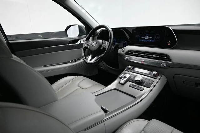 Used 2021 Gray Hyundai SEL image 18