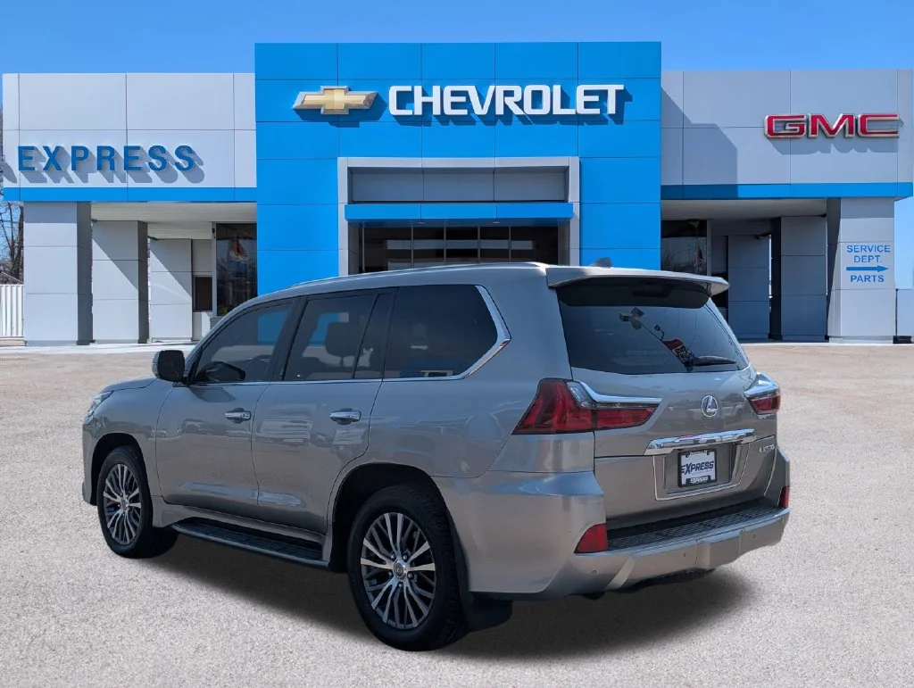 Used 2018 Silver Lexus 570 image 5