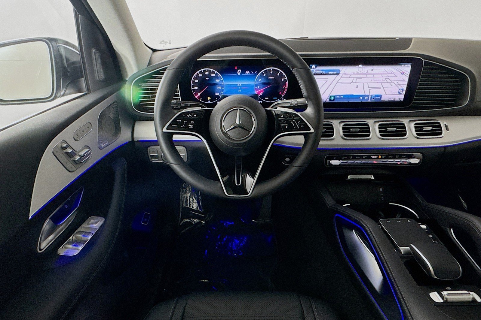 New 2026 Obsidian Black Metallic Mercedes-Benz GLS 450 4MATIC® SUV image 4