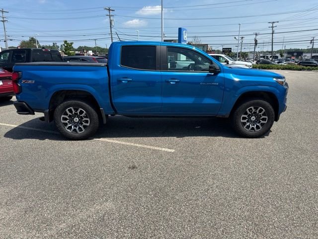 Used 2023 Blue Chevrolet Z71 image 24