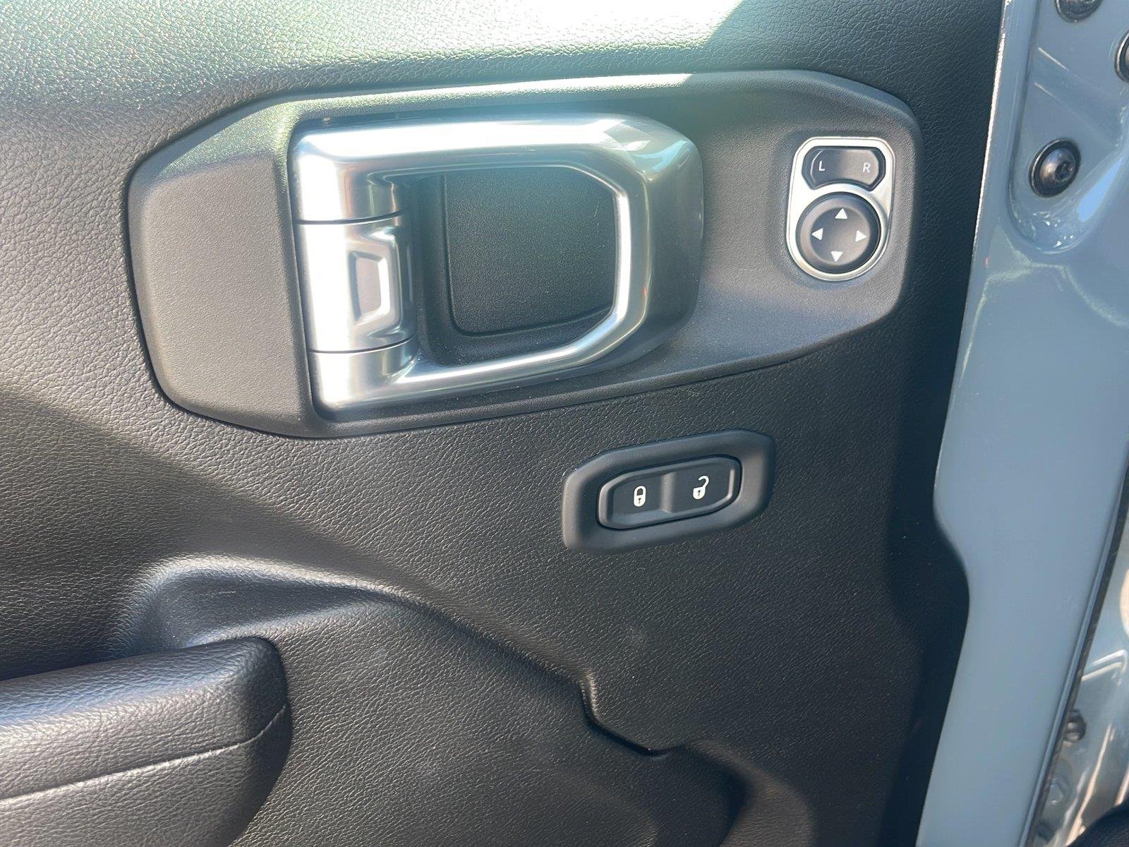 Used 2024 Anvil Clear Coat Jeep Willys image 13