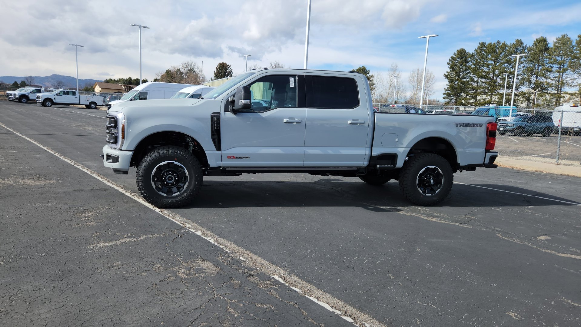 New 2026 Avalanche Ford Platinum image 6