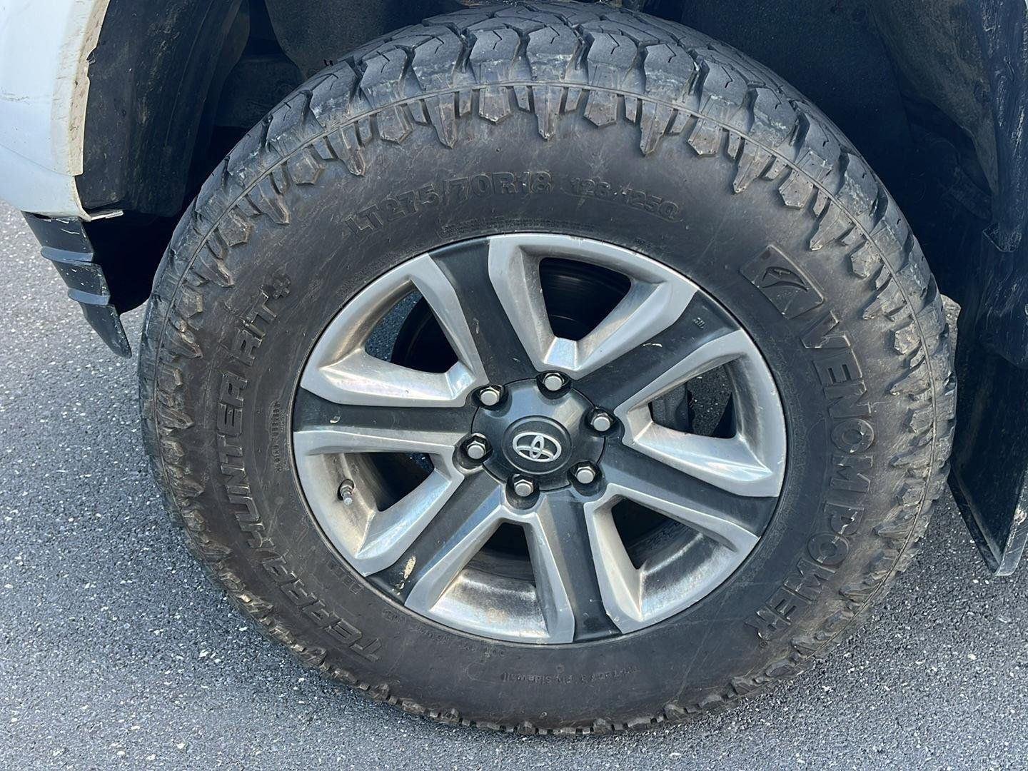 Used 2019 Super White Toyota Limited image 9