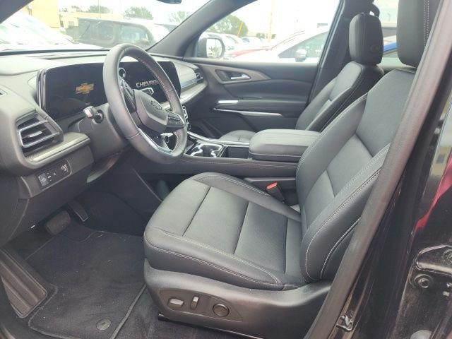 Used 2026 Black Metallic Chevrolet LT image 2