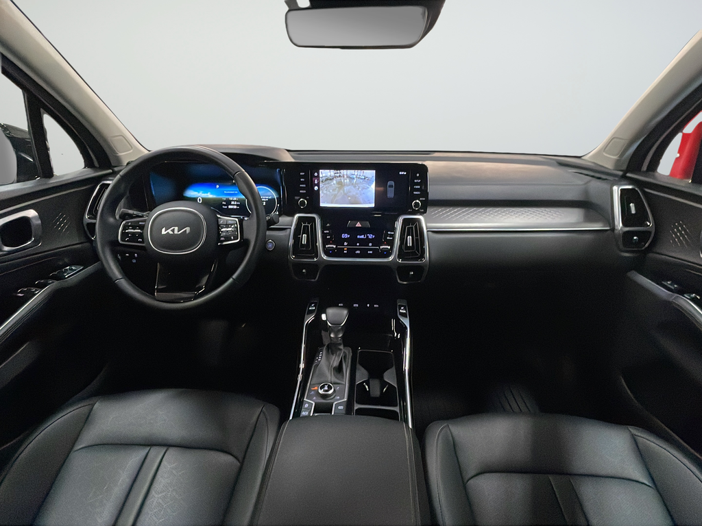 Used 2023 White Kia SX image 10