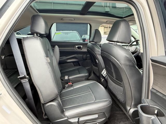 Used 2025 Brown Kia X-Line EX image 18