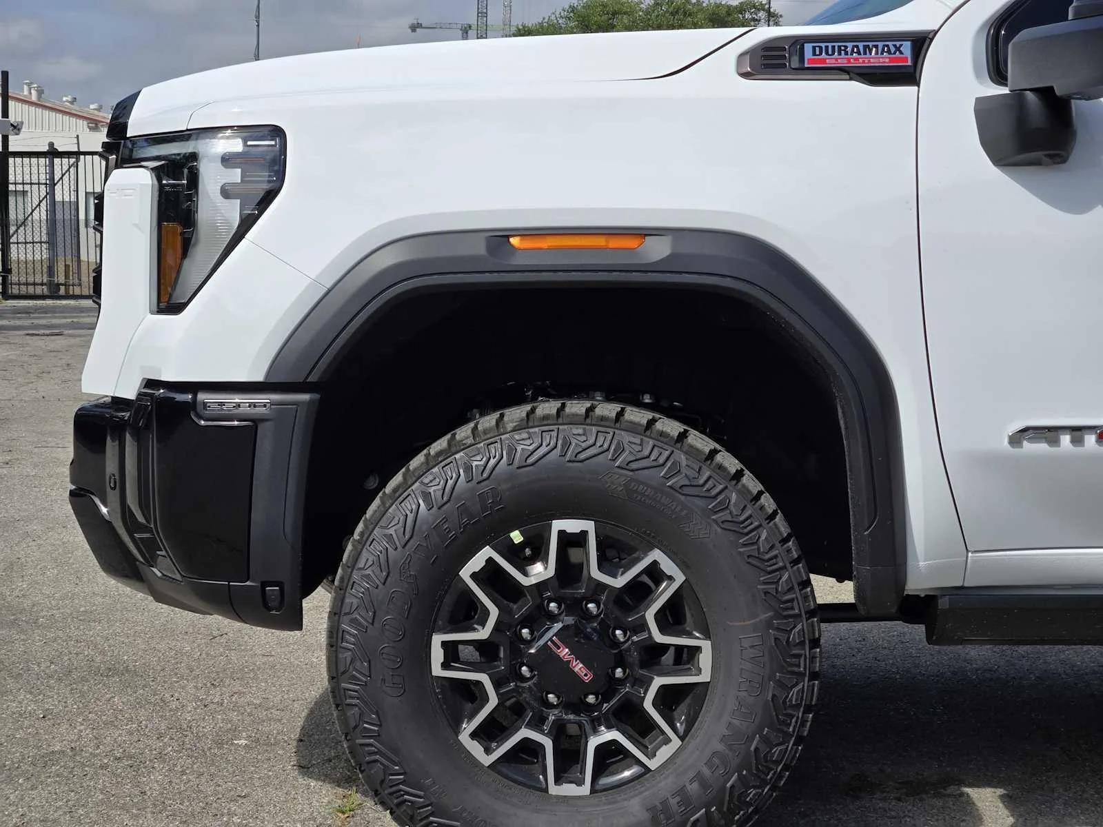 2026 GMC Sierra 2500HD AT4X - Photo 6