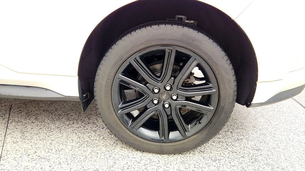 Used 2020 Star White Metallic Tri-Coat Ford ST Line AWD w/ Vista Roof & Co-Pilot360 Assist+ image 9