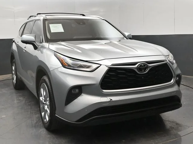 Used 2023 Silver Toyota Limited image 2